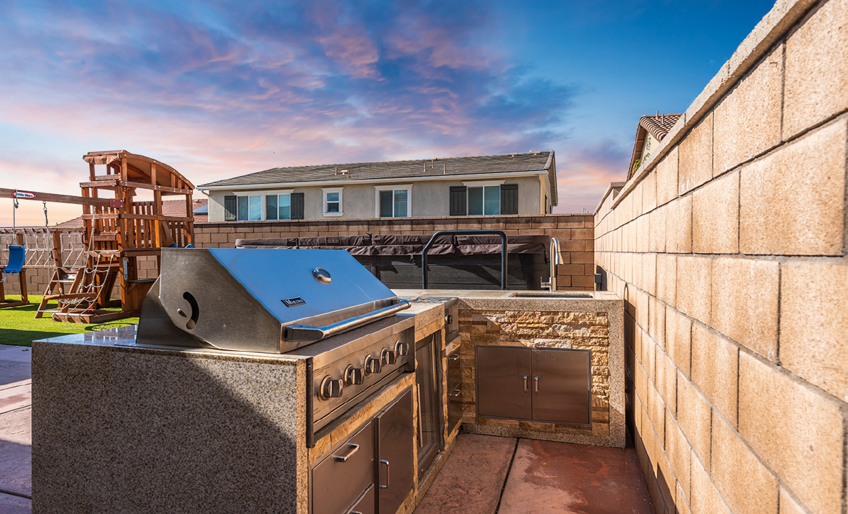 5252 Denali Court, Fontana CA: 