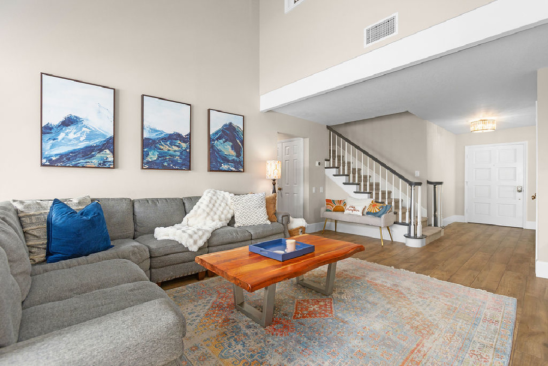 4374 Camphor Ave, Yorba Linda CA: 