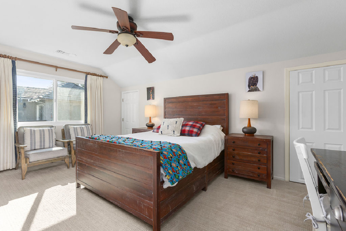 4374 Camphor Ave, Yorba Linda CA: 