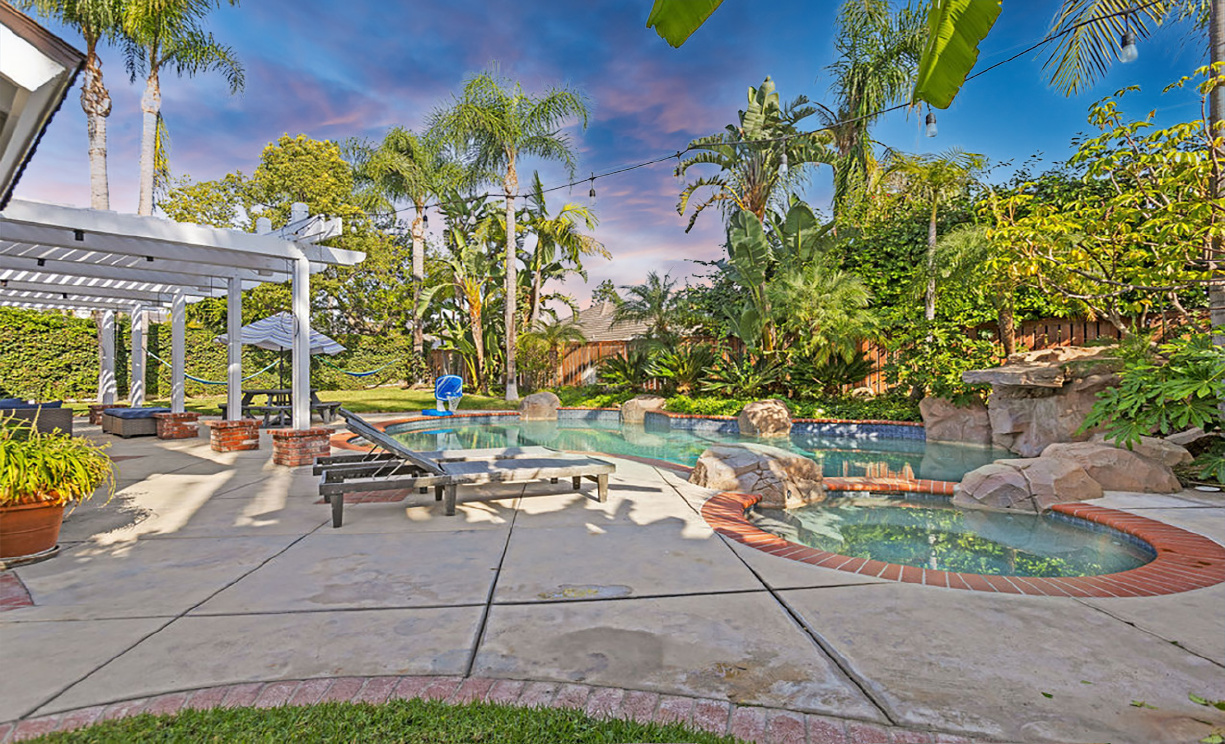 4374 Camphor Ave, Yorba Linda CA: 