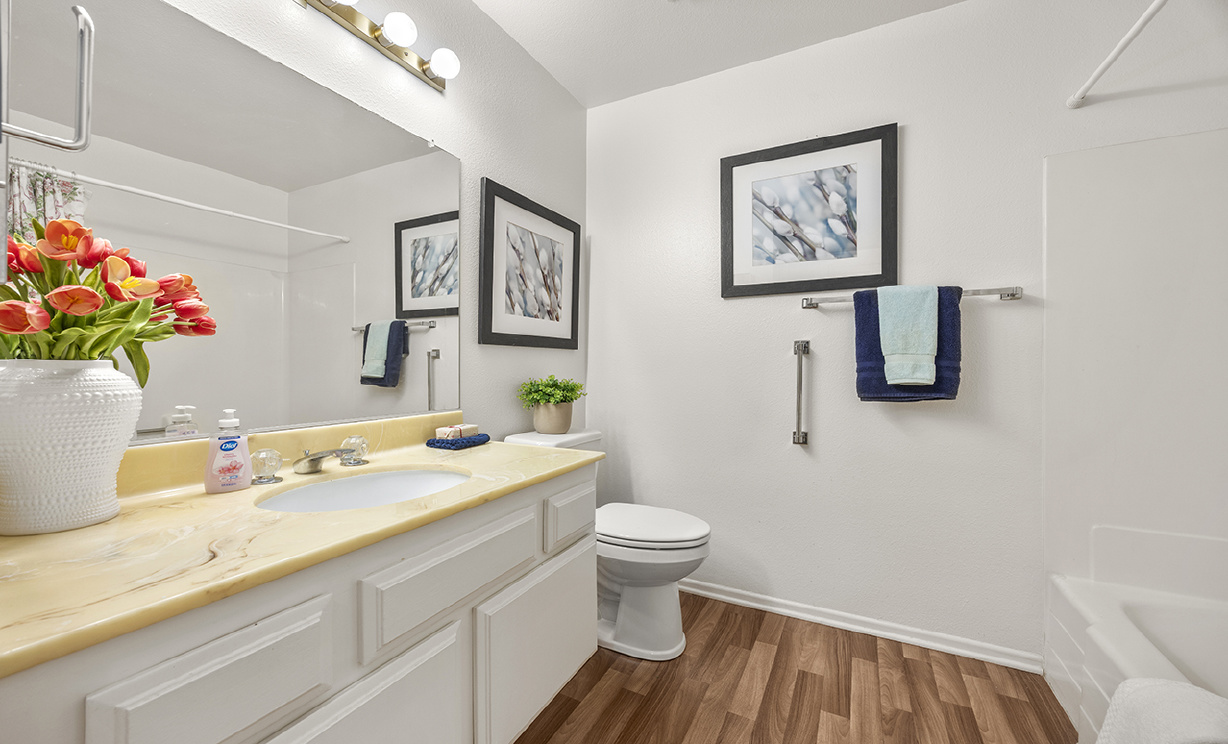 15930 Alta Vista Drive, La Mirada CA: 