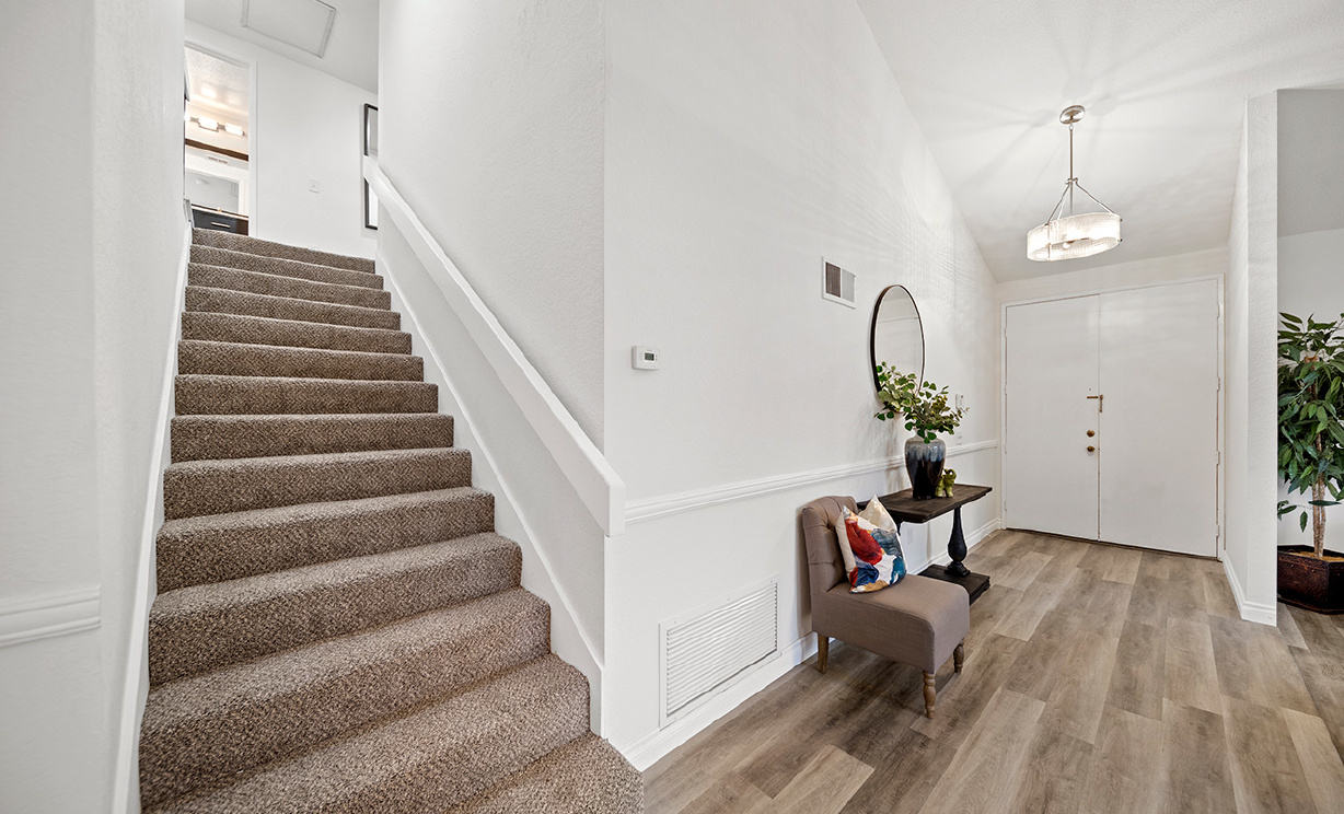 159 Los Alamitos Circle, Placentia CA: 