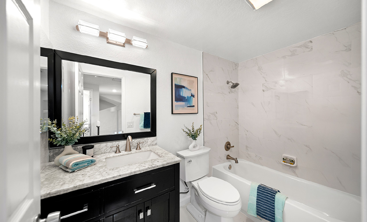 159 Los Alamitos Circle, Placentia CA: 