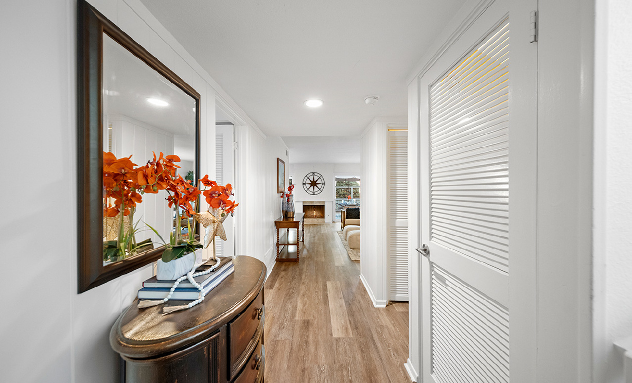 7230 Little Harbor Dr, Huntington Beach CA: 