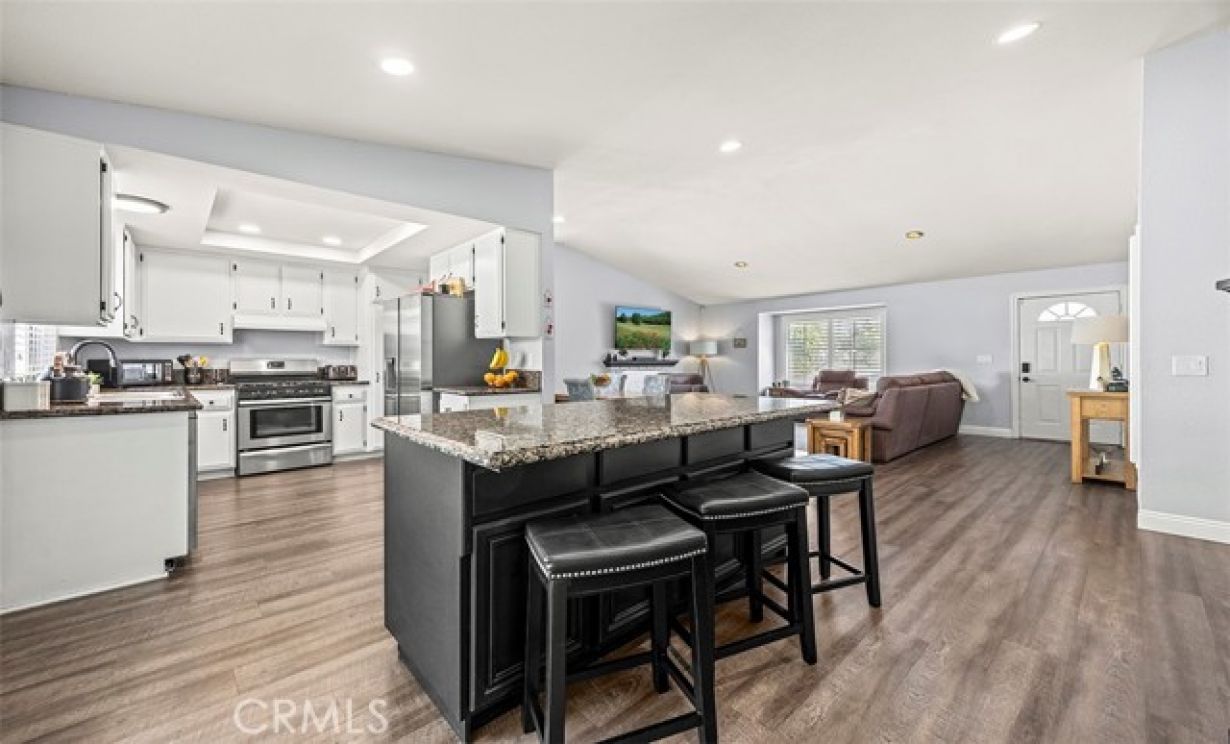 1124 N Sandalwood, Rialto CA: