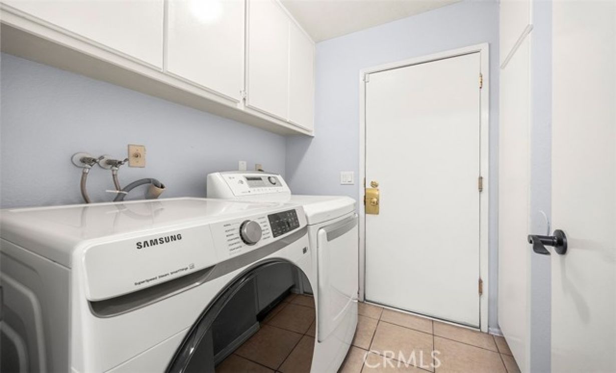 1124 N Sandalwood, Rialto CA: