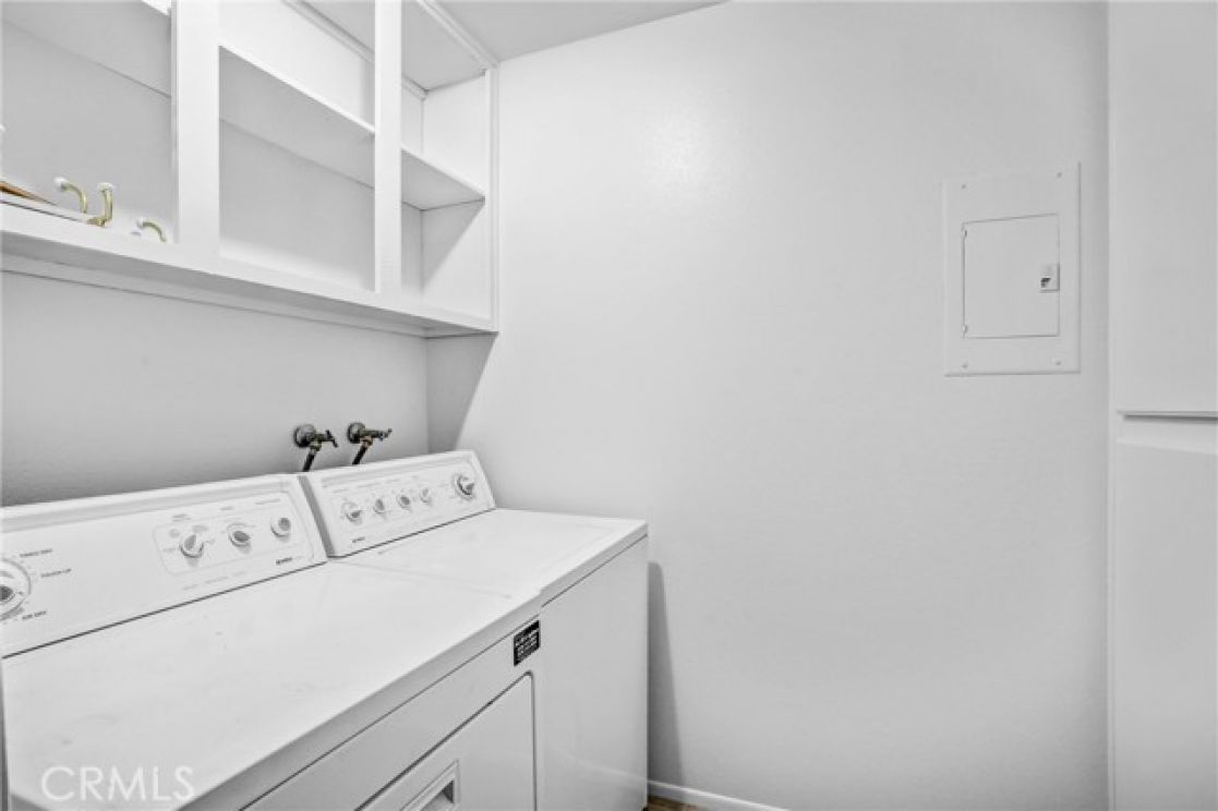 1110 Strawberry, Glendora CA: