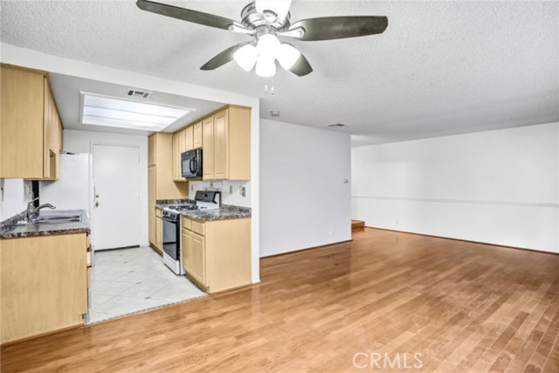 1110 Strawberry, Glendora CA: