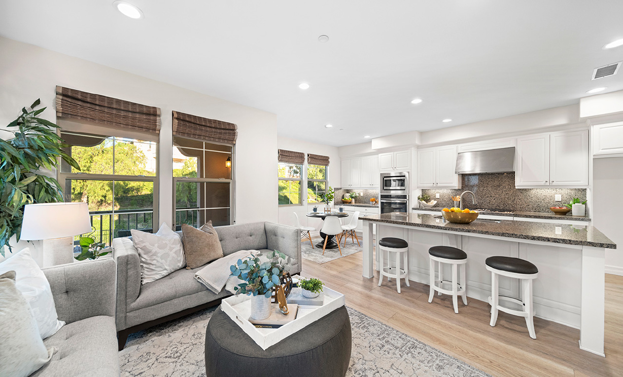 18689 Clubhouse Dr, Yorba Linda CA:
