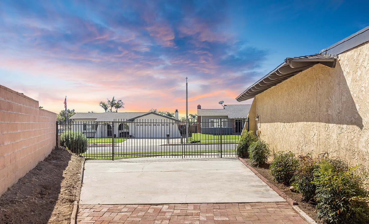 9964 La Mesa Court, Rancho Cucamonga CA: 