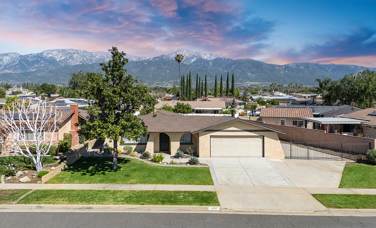 9964 La Mesa Court, Rancho Cucamonga CA: 
