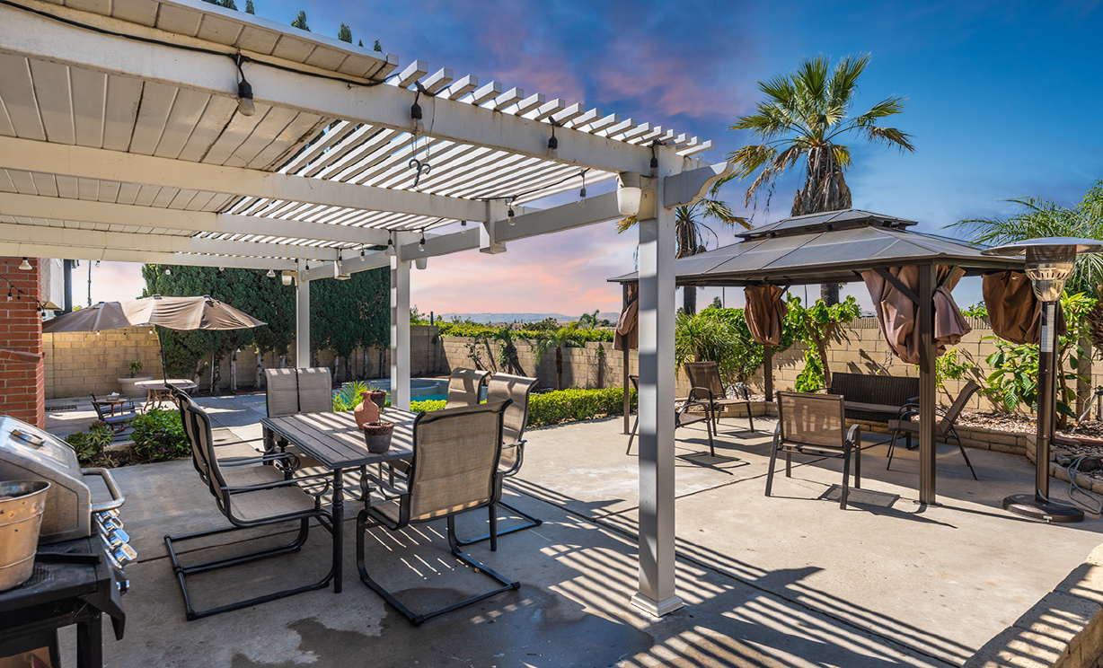 24621 Artemia Ave, Mission Viejo CA: 