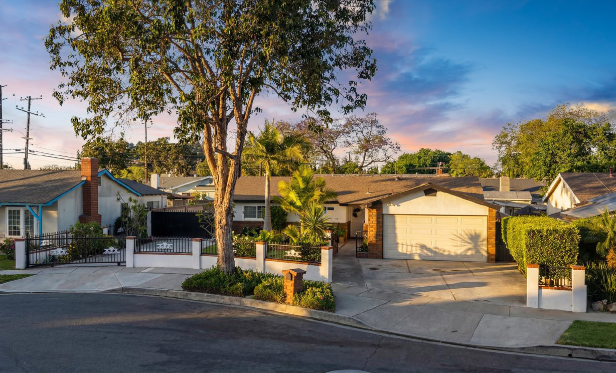 626 S Corta, Santa Ana CA: