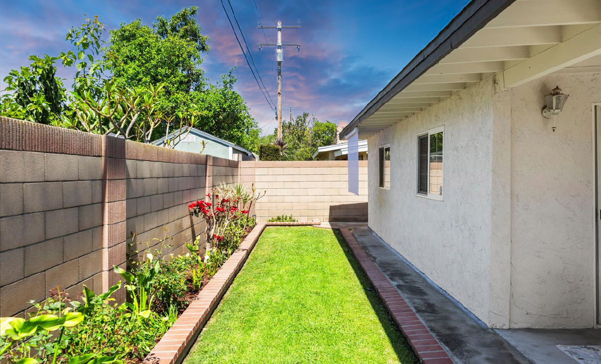 626 S Corta, Santa Ana CA: