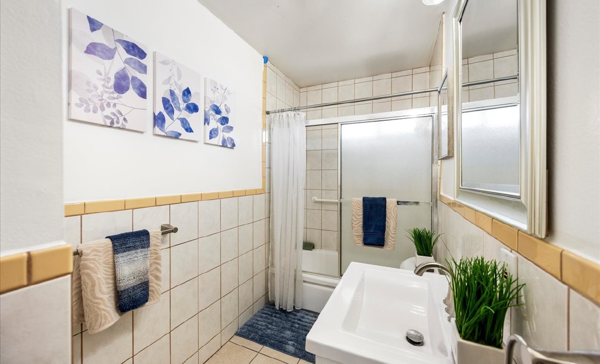 626 S Corta, Santa Ana CA: