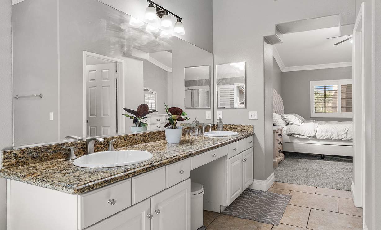 2843 S Buena Vista, Corona CA: 