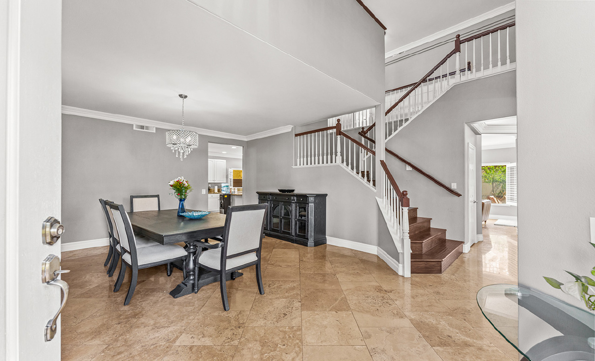 2843 S Buena Vista, Corona CA: 