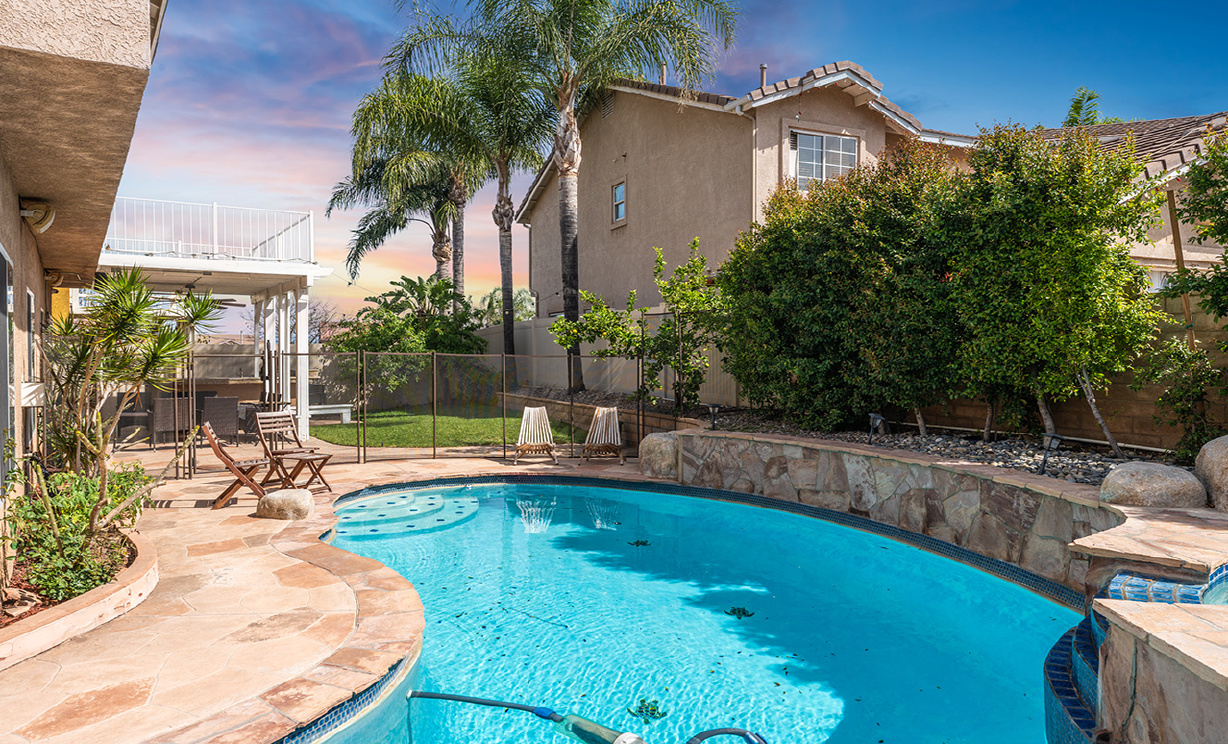 2843 S Buena Vista, Corona CA: 