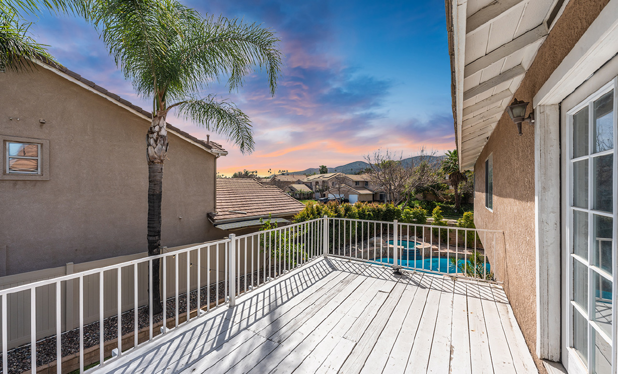 2843 S Buena Vista, Corona CA: 