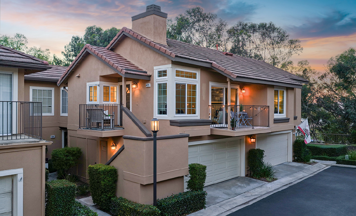 411 S Rosemary Ln, Anaheim Hills CA: 