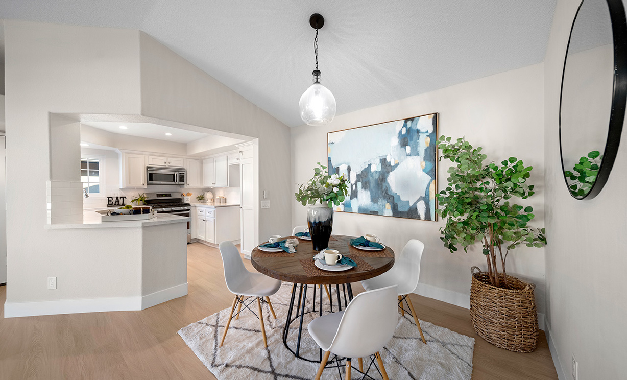 411 S Rosemary Ln, Anaheim Hills CA: 