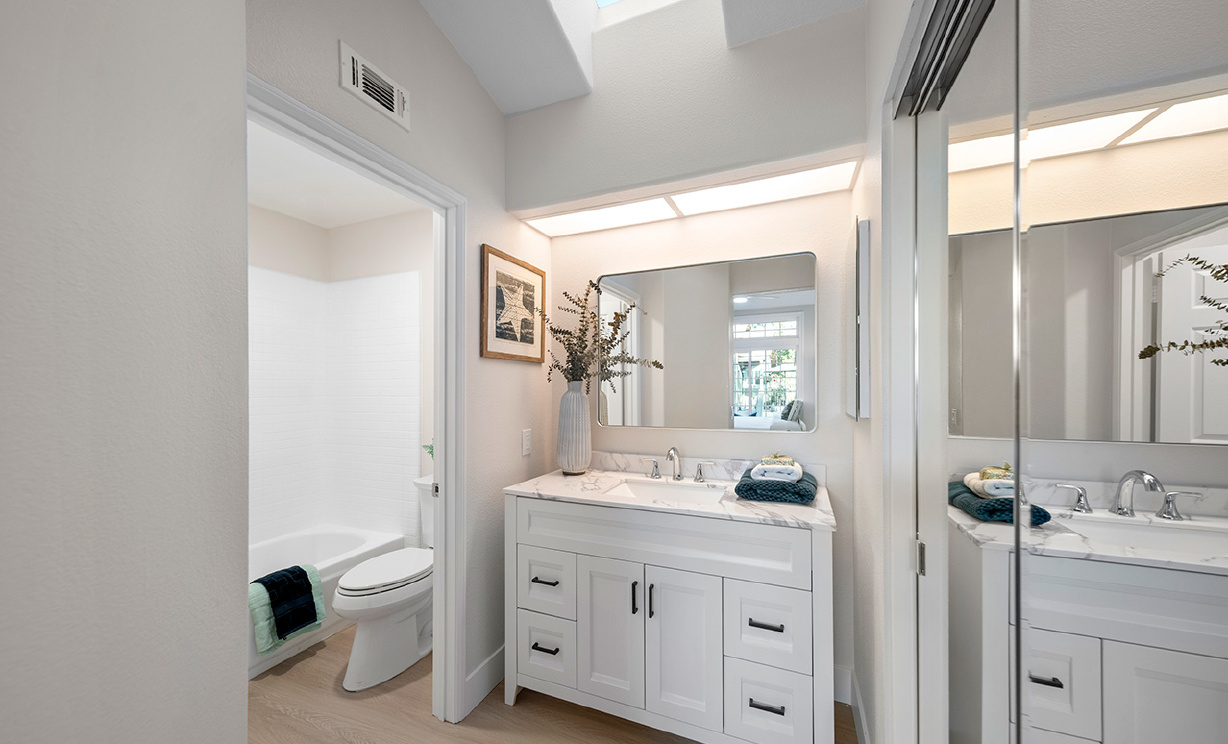 411 S Rosemary Ln, Anaheim Hills CA: 
