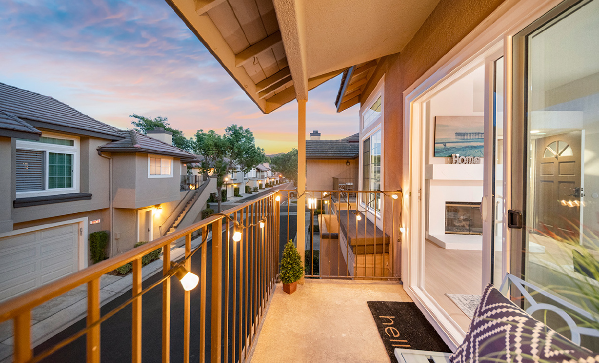 411 S Rosemary Ln, Anaheim Hills CA: 