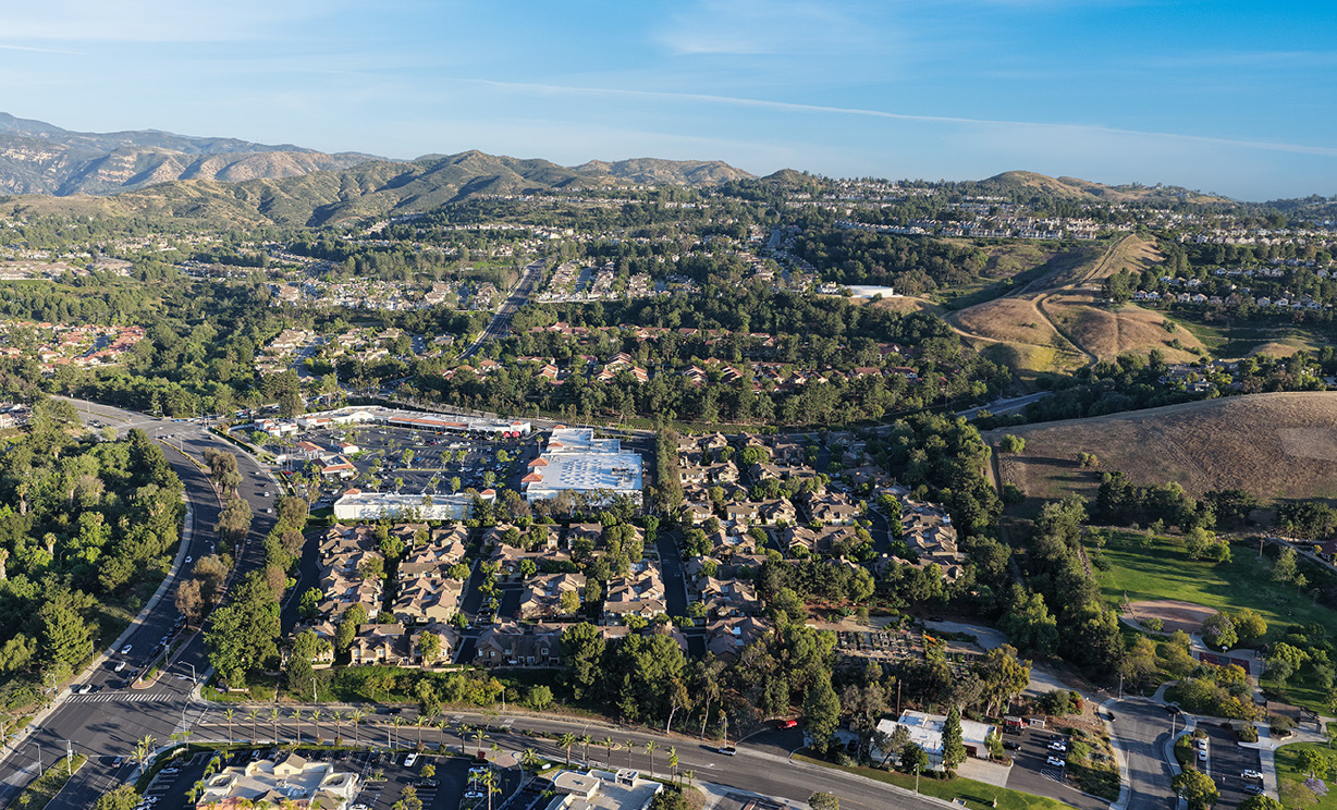 411 S Rosemary Ln, Anaheim Hills CA: 