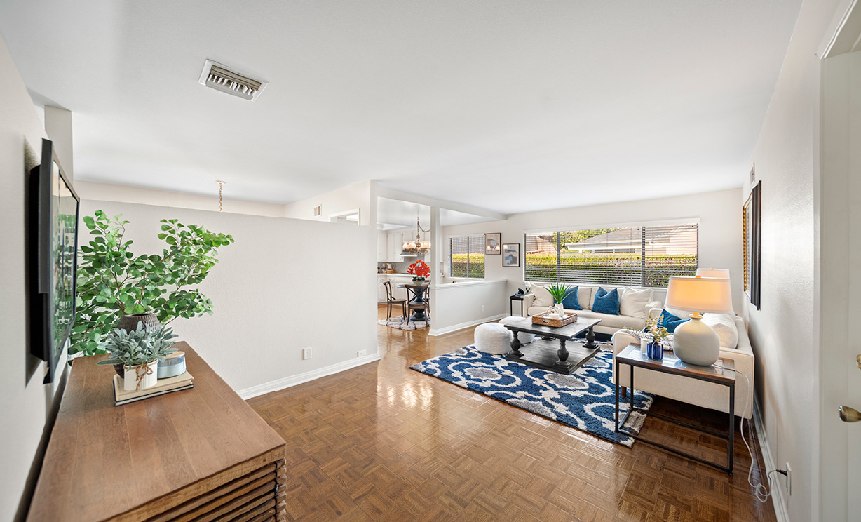 17927 Nearbank Dr, Rowland Heights CA: