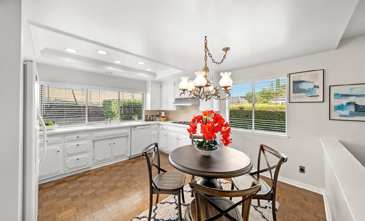 17927 Nearbank Dr, Rowland Heights CA: