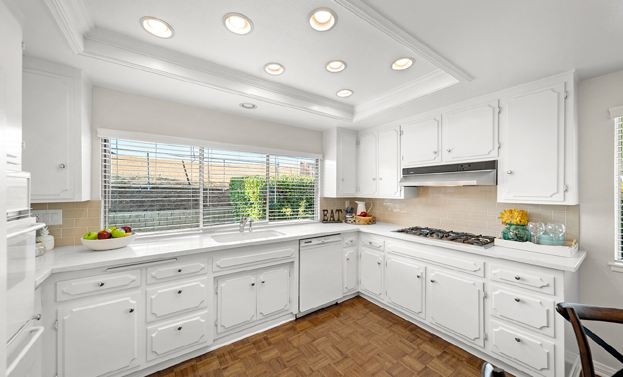 17927 Nearbank Dr, Rowland Heights CA: