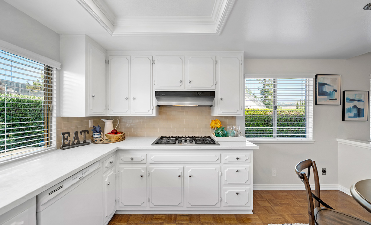17927 Nearbank Dr, Rowland Heights CA: