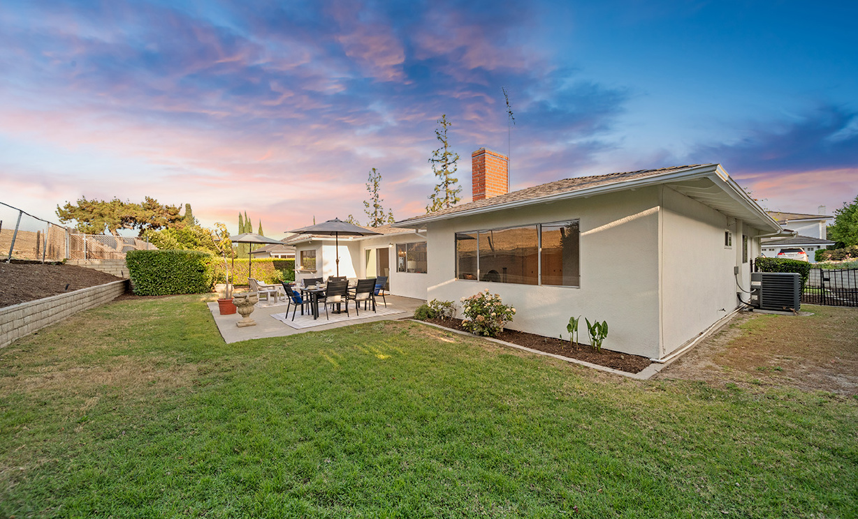 17927 Nearbank Dr, Rowland Heights CA: