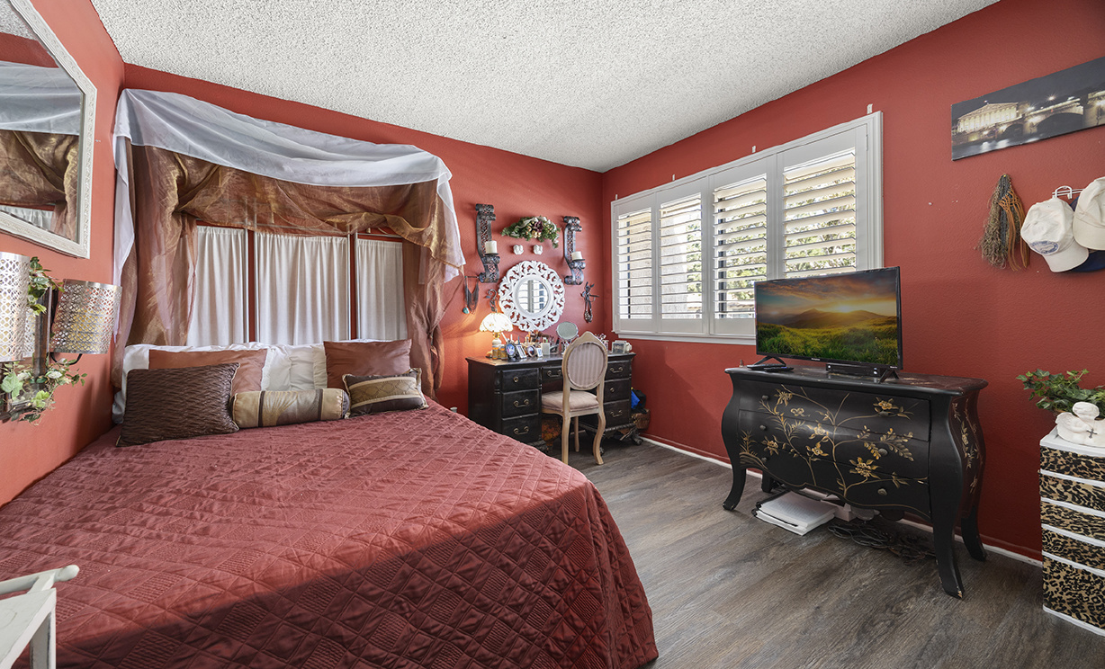9766 El Paseo, Rancho Cucamonga CA: