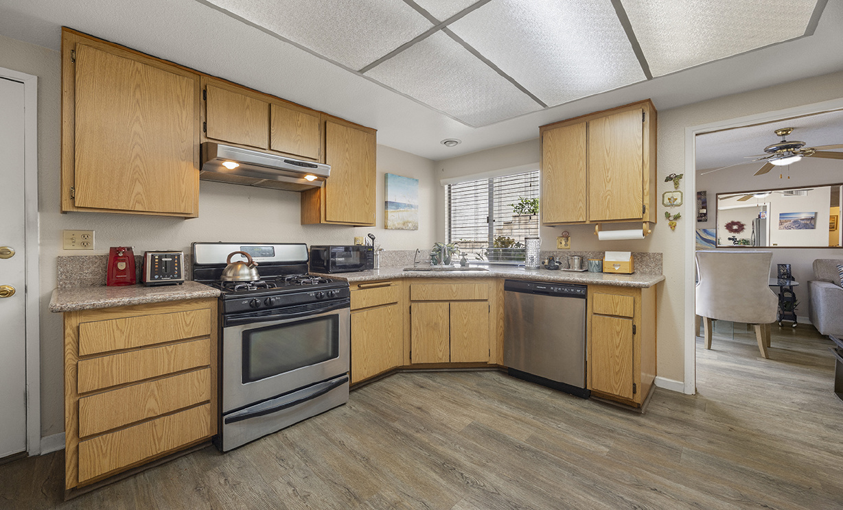 9766 El Paseo, Rancho Cucamonga CA: