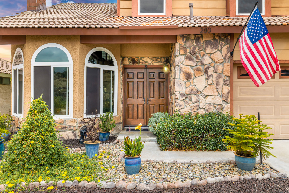 280 S Brookside Court, Anaheim Hills CA: