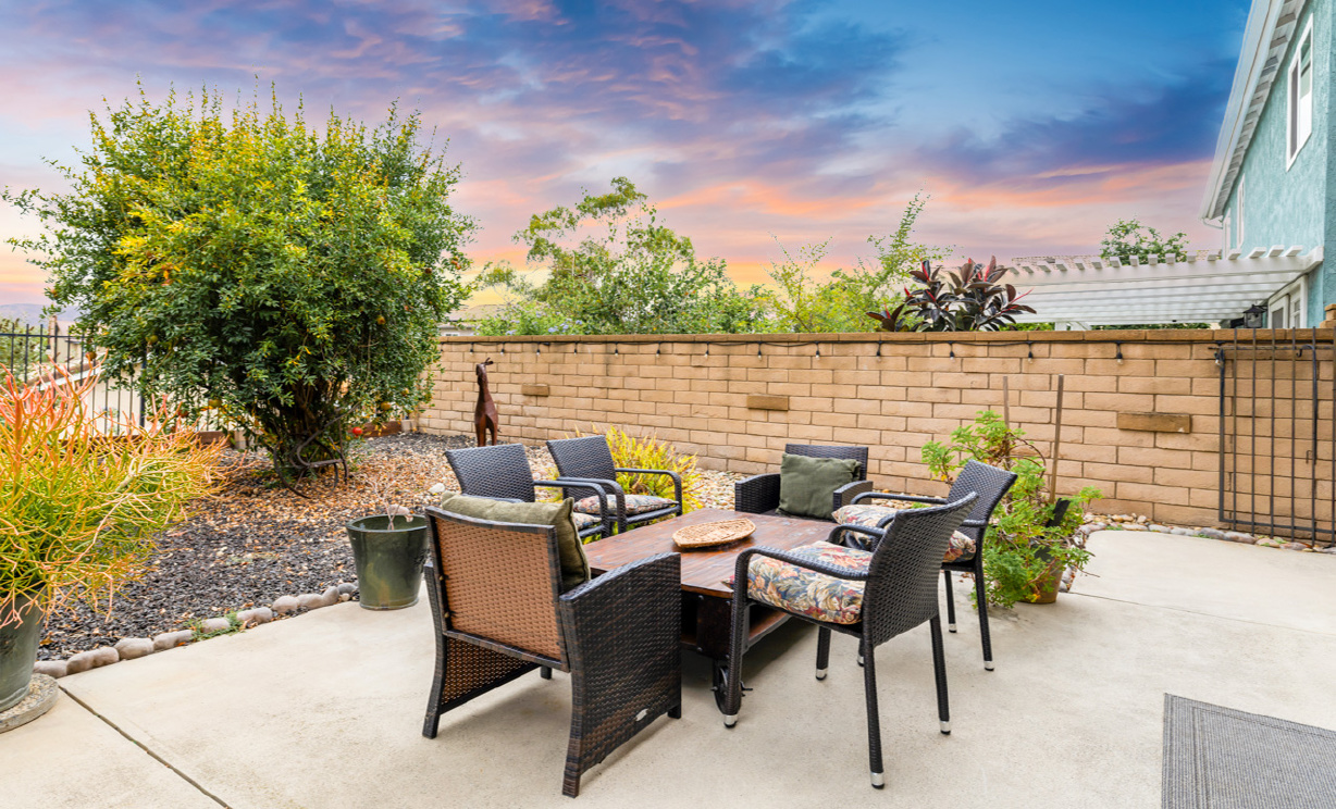 280 S Brookside Court, Anaheim Hills CA: