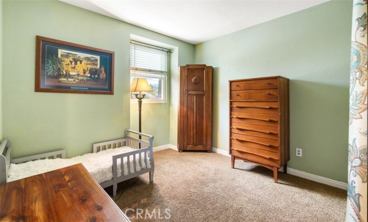 280 S Brookside Court, Anaheim Hills CA: 