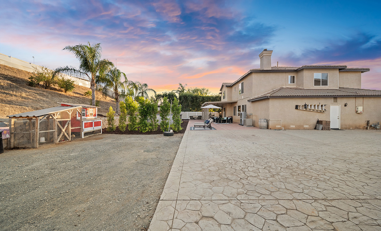 460 Bareback Ct, Norco CA: