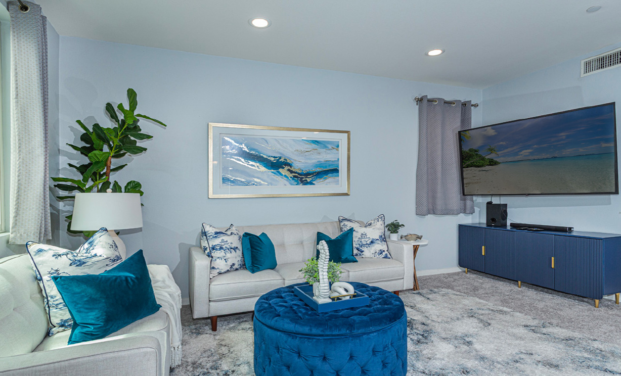 10251 Angel, Los Angeles CA: