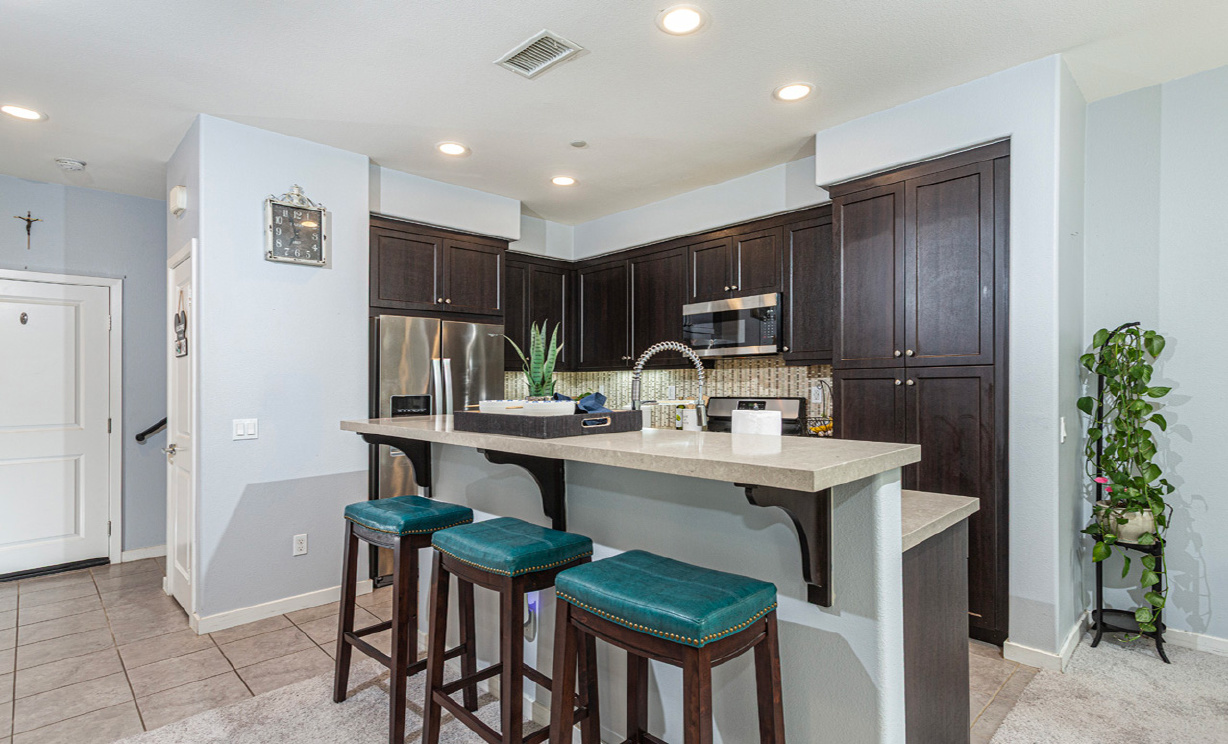 10251 Angel, Los Angeles CA: