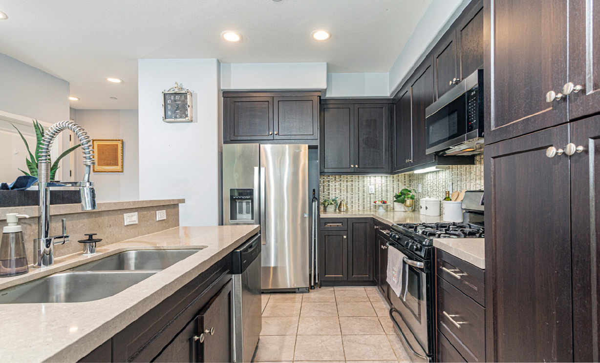 10251 Angel, Los Angeles CA: