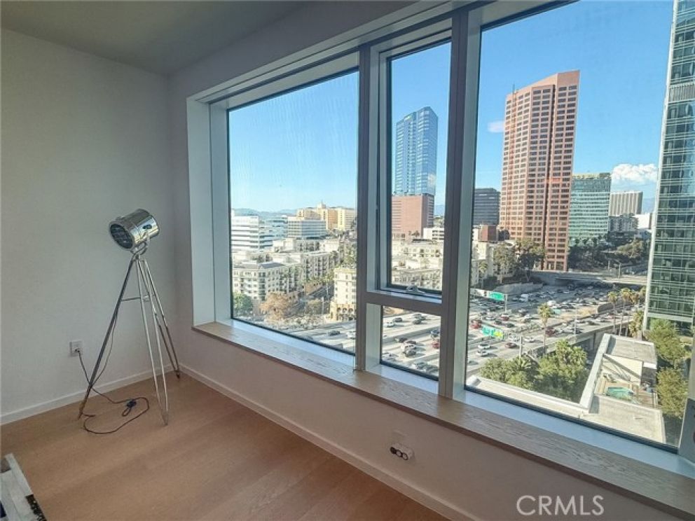 899 Francisco, Los Angeles CA: