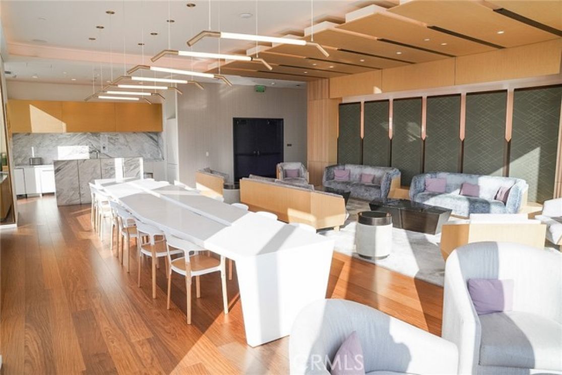 899 Francisco, Los Angeles CA: