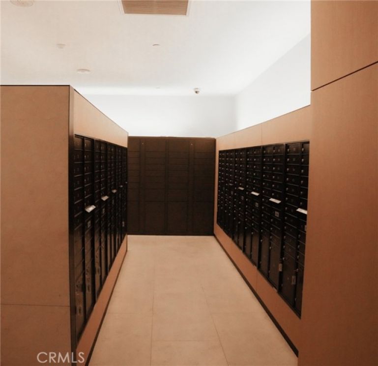 899 Francisco, Los Angeles CA: