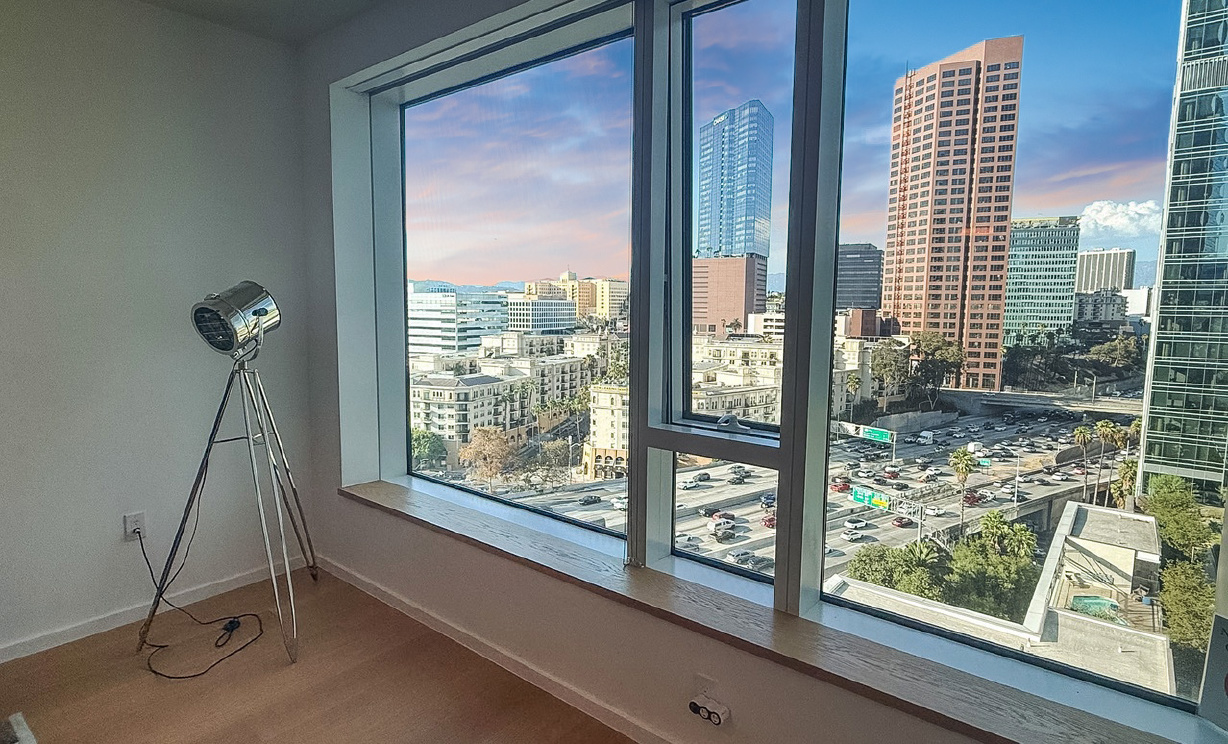 899 Francisco Unit, Los Angeles CA: 