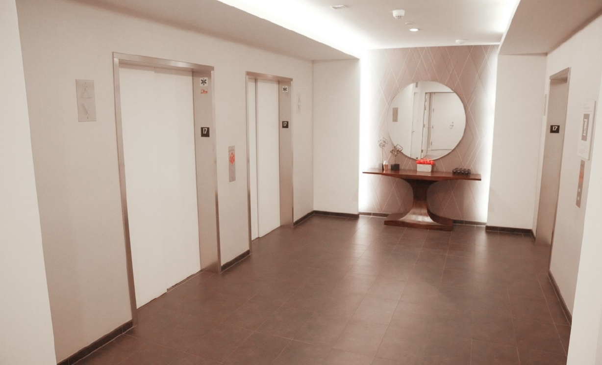 899 Francisco Unit, Los Angeles CA: 