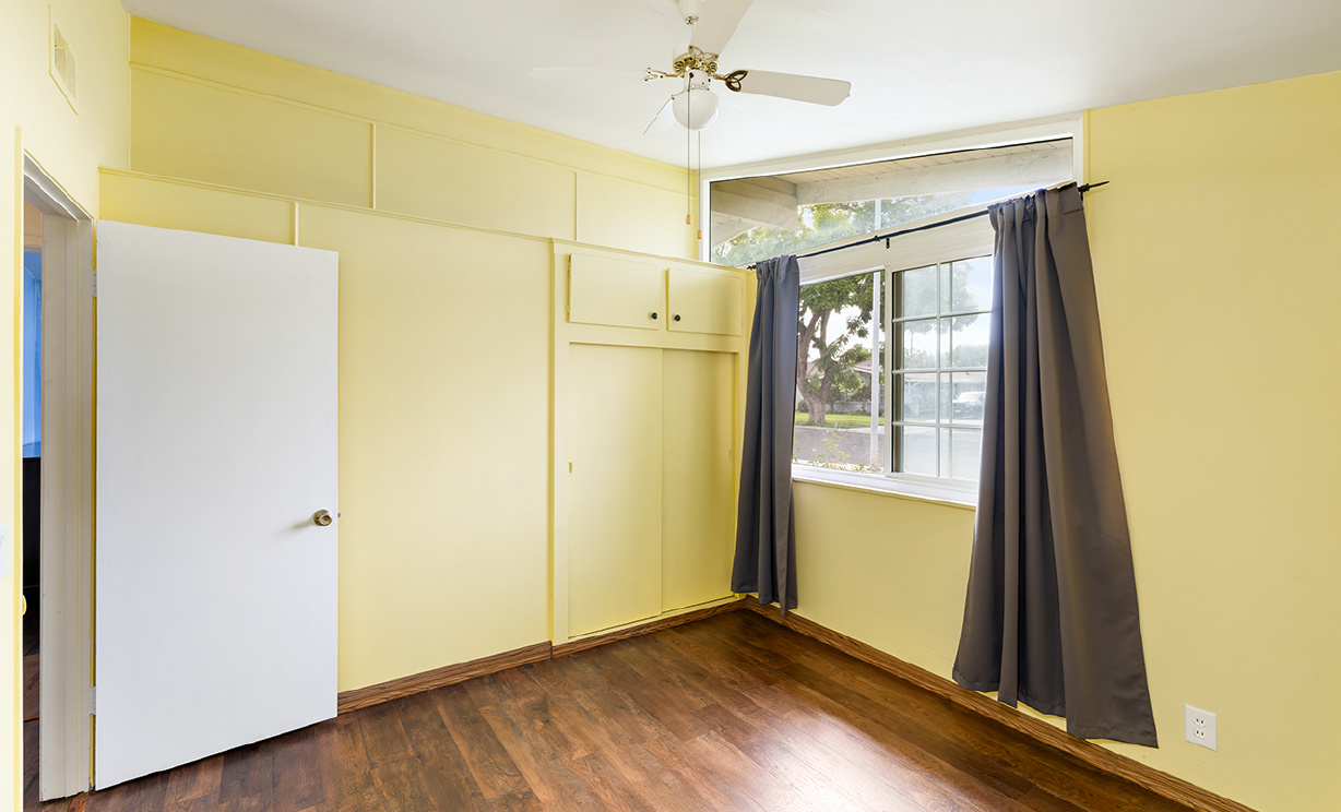 1537 W Edithia Ave, Anaheim CA: 