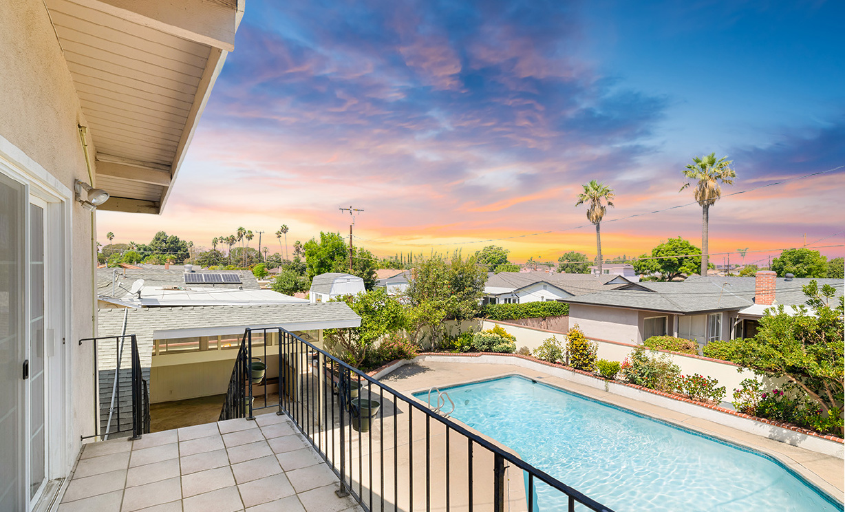 1537 W Edithia Ave, Anaheim CA: 