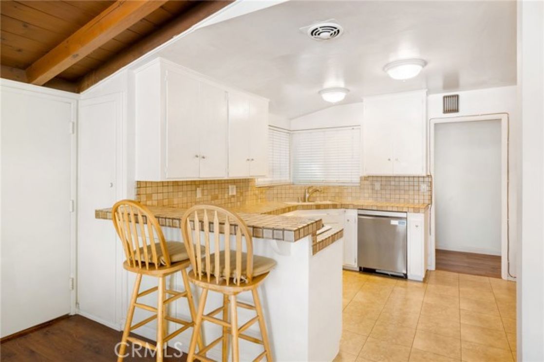 1537 W Edithia, Anaheim CA: